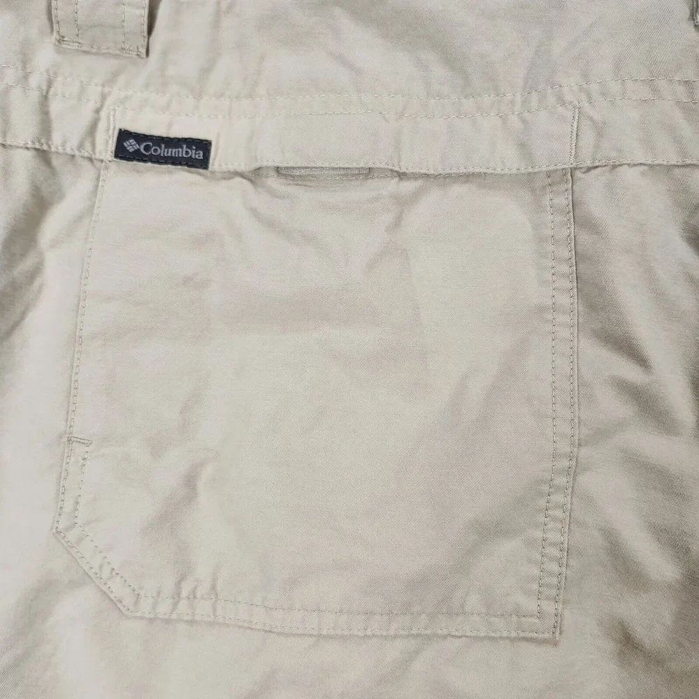 Columbia Shorts Men 42 Beige Cargo Zip Pocket Cotton Nylon Hiking Fishing Casual